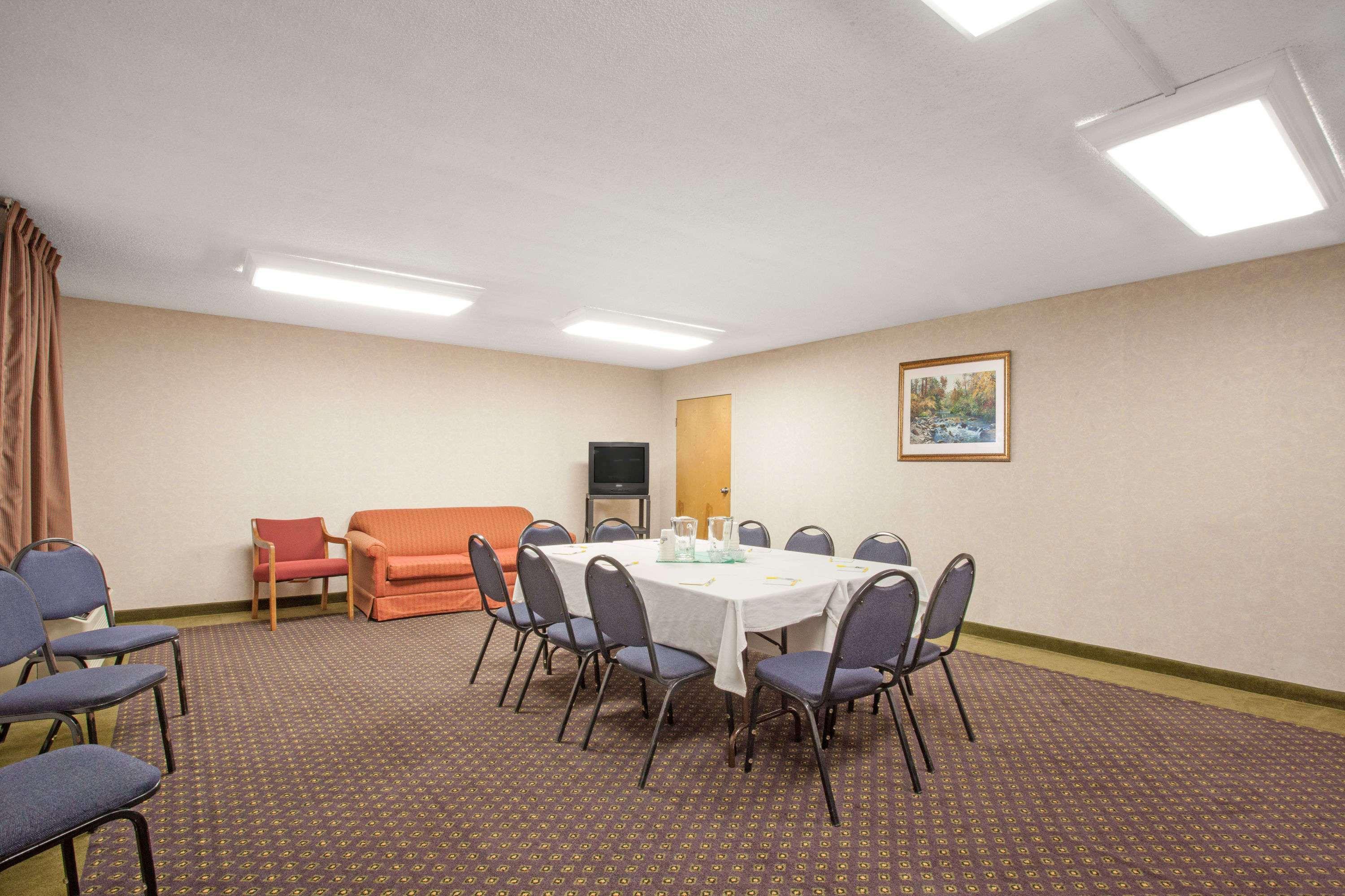 Perryville Hotel Экстерьер фото